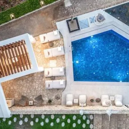 Villa Therros With Private Pool By Estia Hersonissos (Crete)