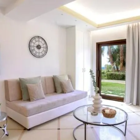 Therros With Private Pool By Estia *