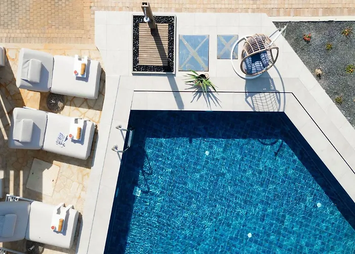 Therros With Private Pool By Estia * Hersonissos (Crete)