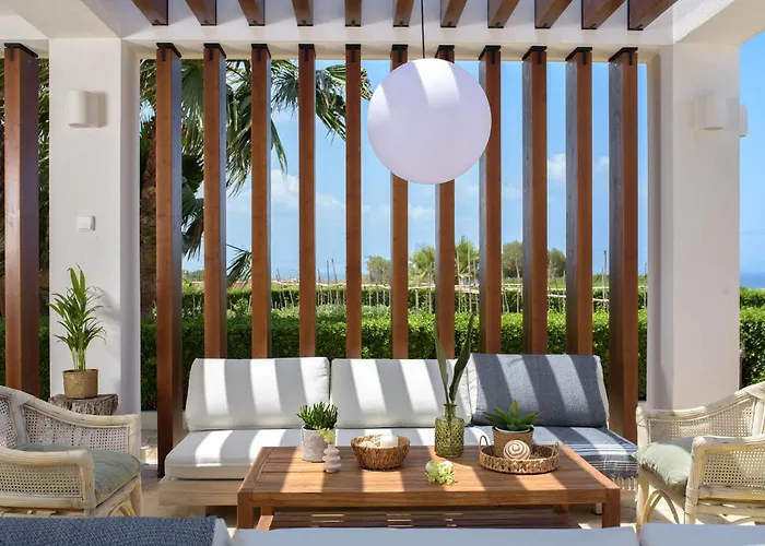 Therros With Private Pool By Estia *