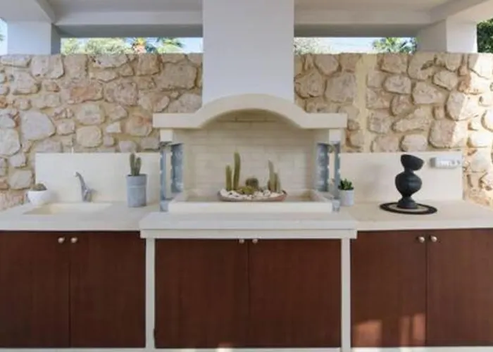 Therros With Private Pool By Estia Villa