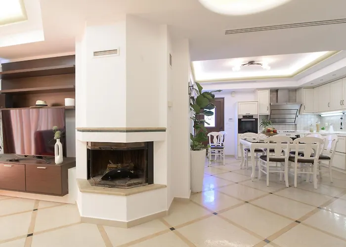 Therros With Private Pool By Estia Villa *