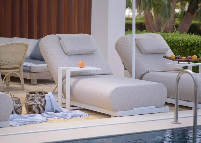 Therros With Private Pool By Estia