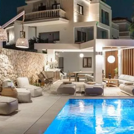 Therros With Private Pool By Estia Villa