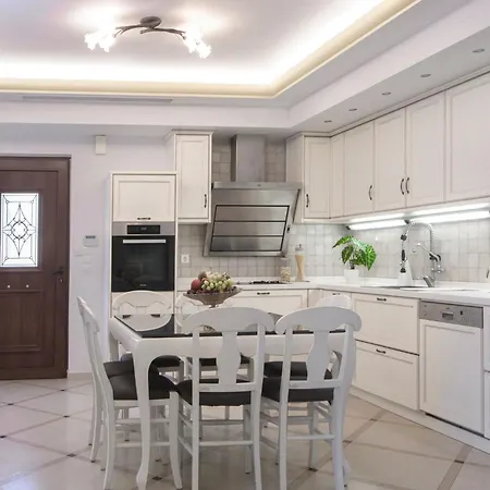 Therros With Private Pool By Estia Вілла *